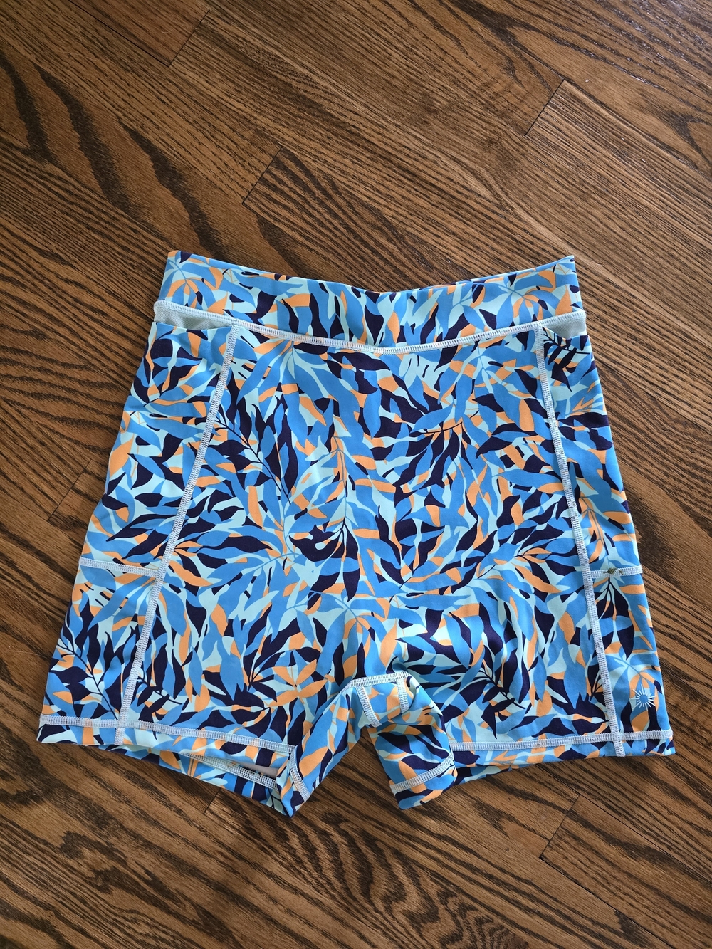 OFFLINE By Aerie High-Waist Blue Tropical Print Bike Shorts Large